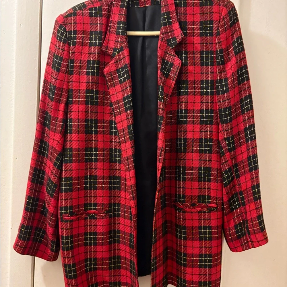 Plaid Red and Black Women's Jacket - Picture 1 of 6